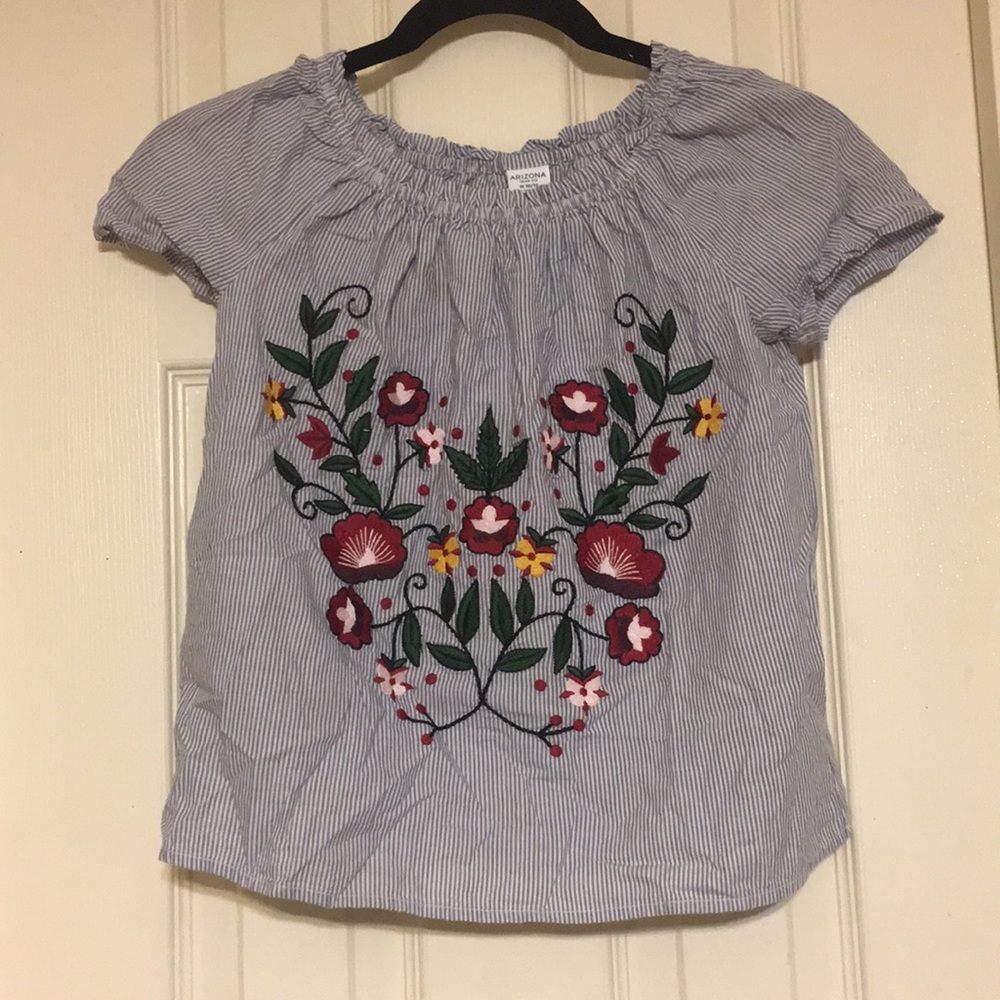 Cute floral top